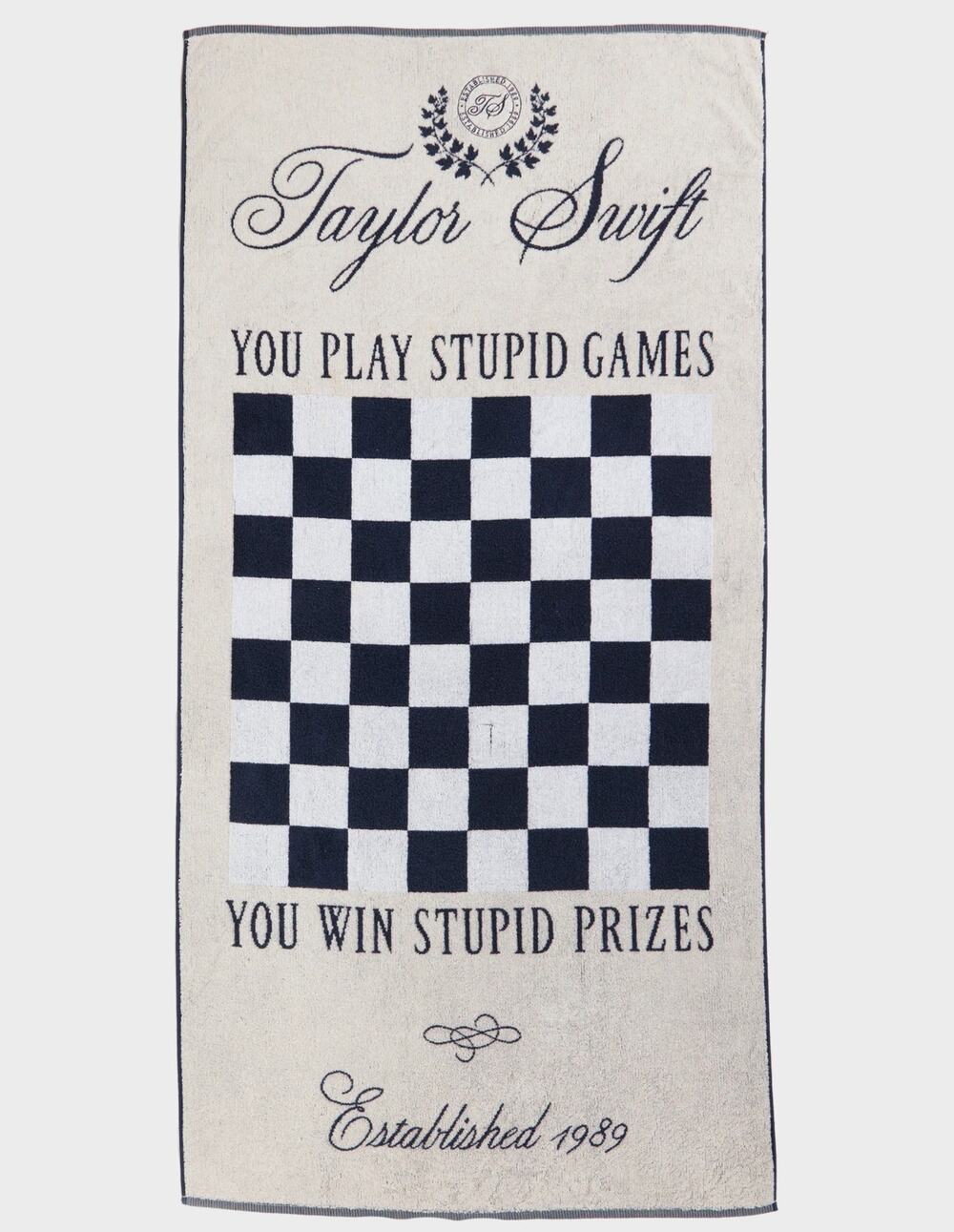 Taylor Swift Checkerboard Towel Game Set New Sealed Play Stupid Games Win Prizes